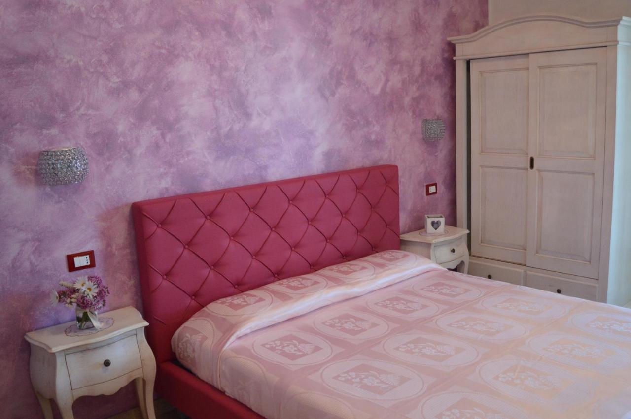 Tally B&B Salve Luaran gambar
